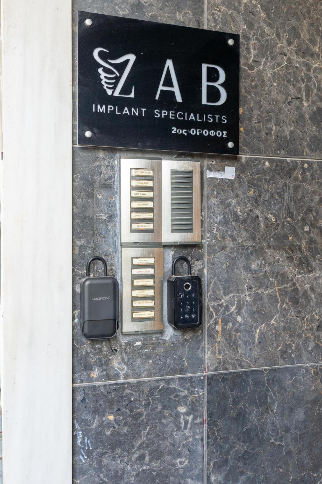 Athena Blue Lux Apartments 2Br 2Ba With City Skyline View, Near Kolonaki Exterior foto